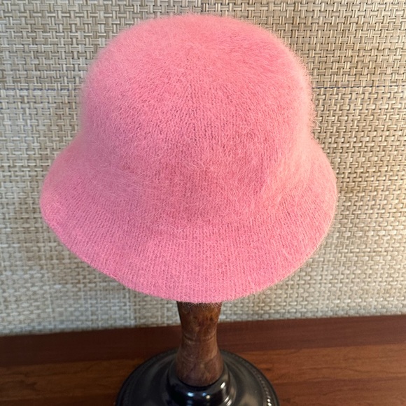 🌟HP🌟VTG 2000s Pink Angora Cloche/Bucket Hat by David and Young - Picture 5 of 8